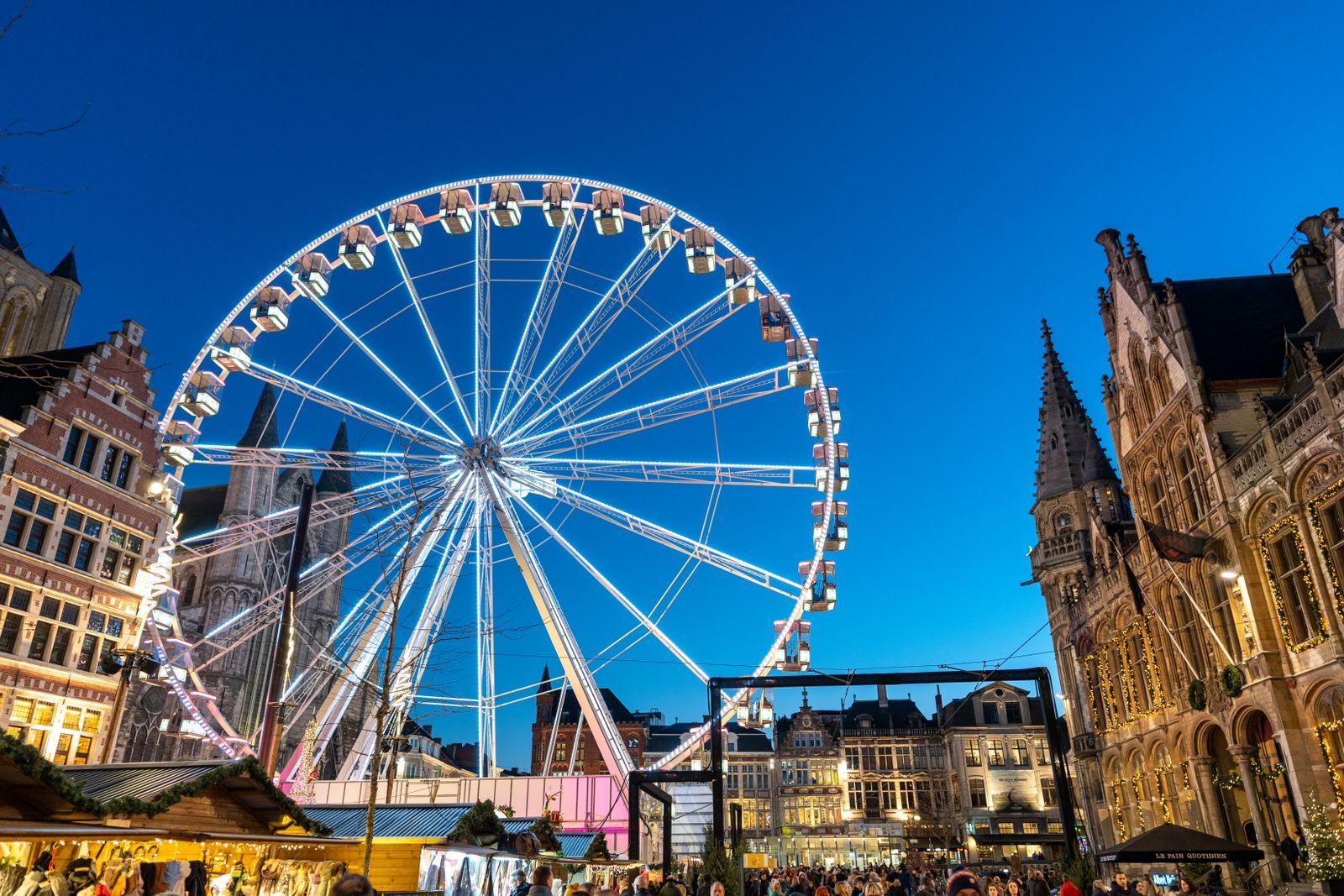 The Christmas market in Ghent, with the big wheel at dusk